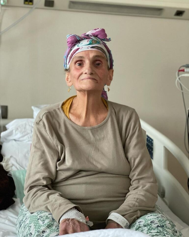 Çetin Altay, dört yıl önce kaybettiği annesinin ölüm nedenini ilk kez açıkladı