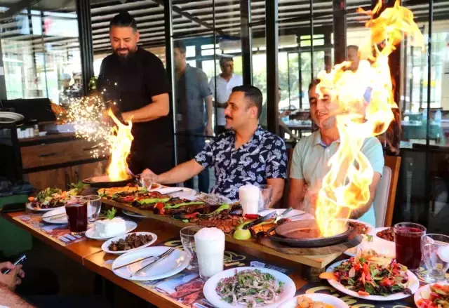 Türkiye'nin en iyi kebabı hangi ilimizde! Tartışma yeniden alevlendi