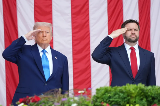Trump'tan Elon Musk'a gözdağı: Demokratları desteklerse ciddi sonuçları olur!