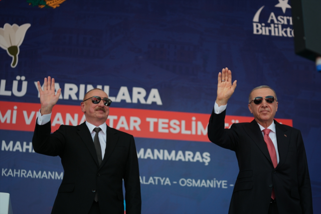 Erdoğan: Depremde ülkemizin imdadına ilk koşanlardan biri can Azerbaycan'dı